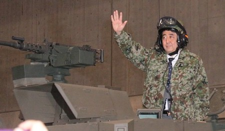 安倍晋三戦車.png